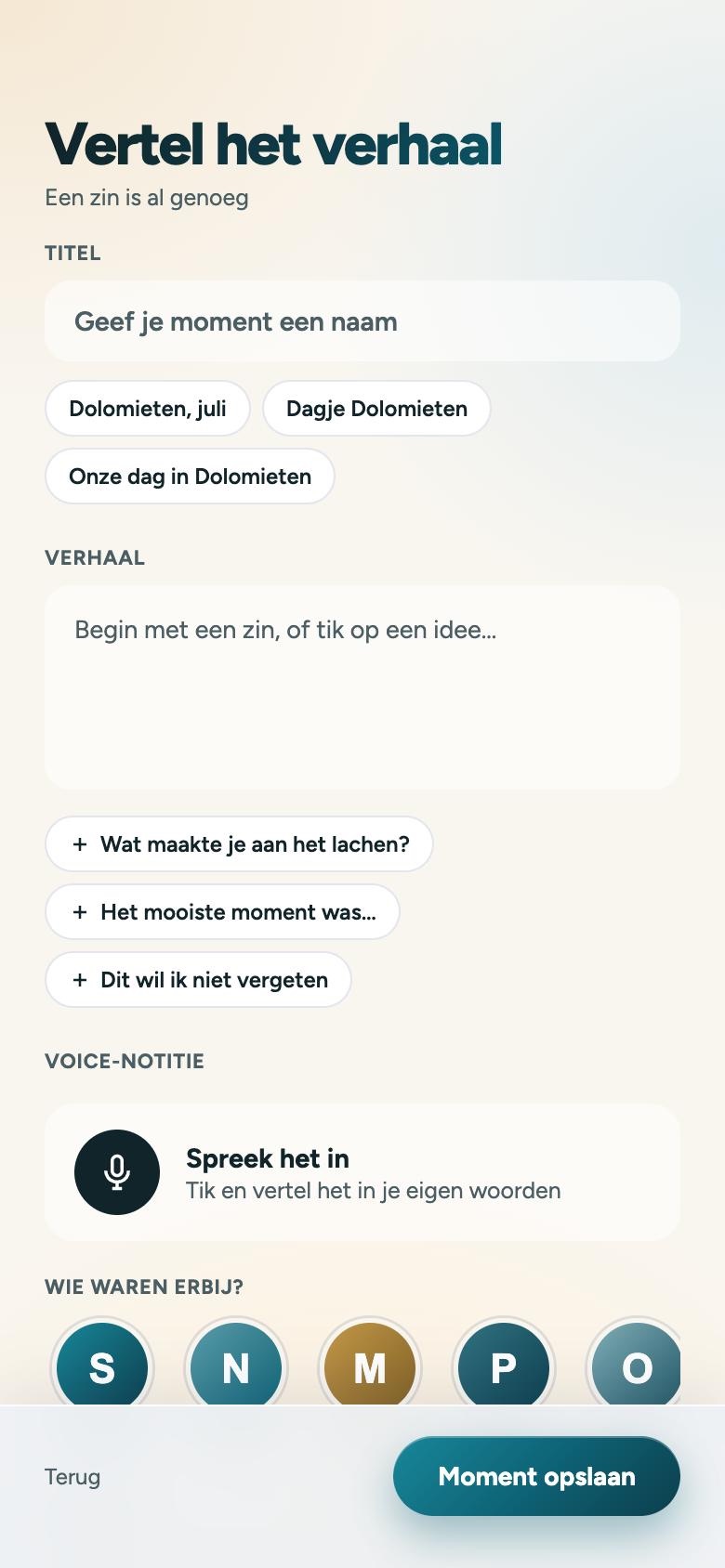 Voeg tekst, een voice-notitie of mensen toe aan een moment